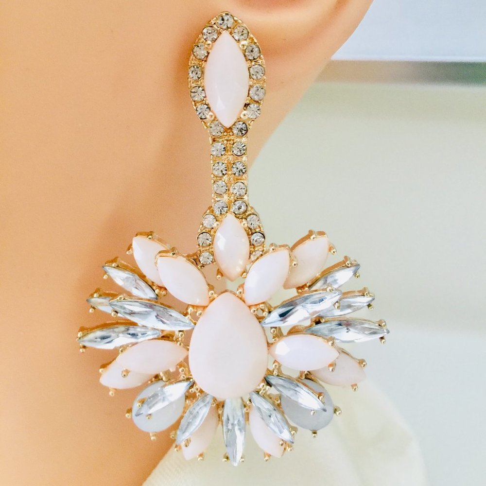 Light Pink Rhinestones Star Shaped Dangling Earring - Fashion Jewelry